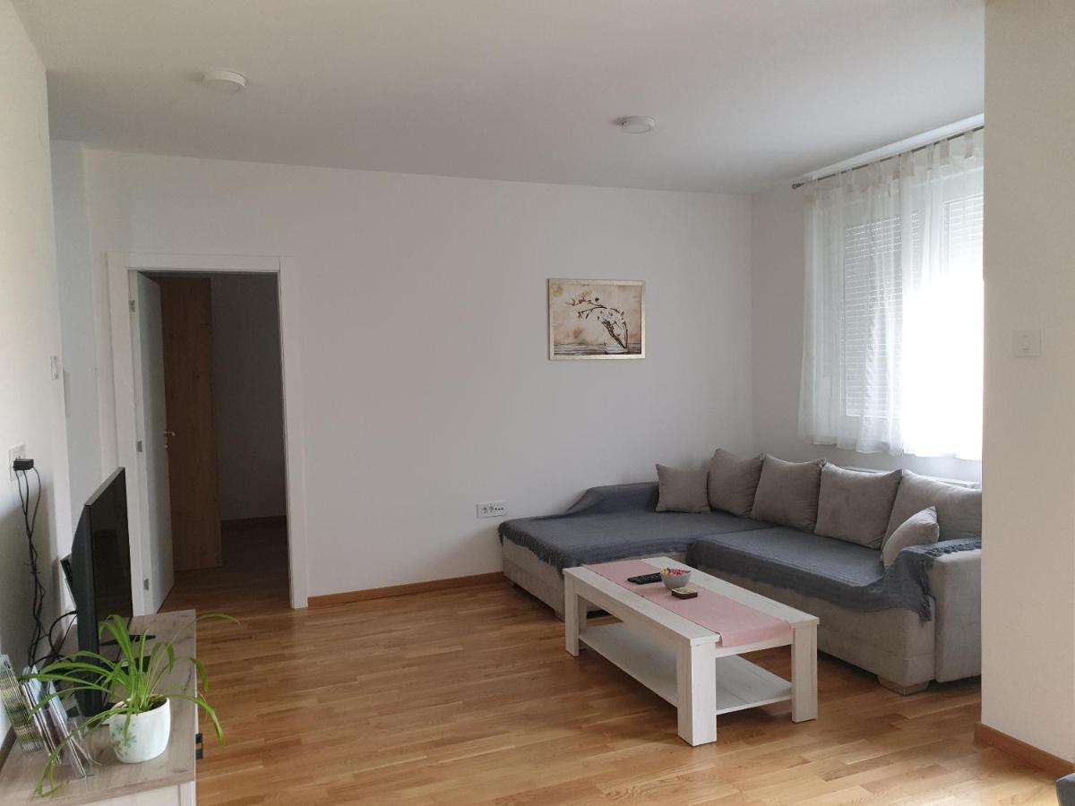 Apartman N&N Subotica Exterior foto